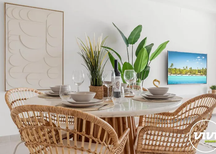 Vivi Homes - Casa Oceana *