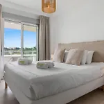 Vivi Homes - Casa Oceana Estepona